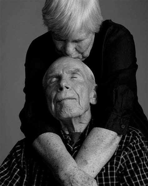 10 Photos That Will Have You Believing In Everlasting Love Old Love
