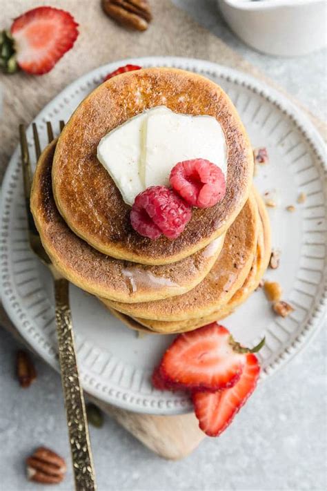 Fluffy Almond Flour Pancakes The Best Easy Low Carb Pancakes