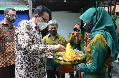 Tayangan berita jogja dan sekitarnya dengan menggunakan bahasa indonesia. Portal Berita Pemerintah Kota Yogyakarta
