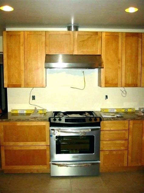Under cabinet range hoods, wall mounted range hoods Kitchen Ventilation Ideas | Kitchen vent hood, Kitchen ...