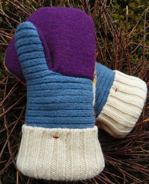 These fingerless mitts are perfect for cool fall days, and you can decorate them any way you like. PDF MITTEN PATTERN - sewing diy pattern tutorial for upcycled felted wool fleece lined mittens ...
