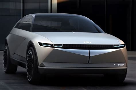 Hyundais 45 Electric Concept Car Is A Futuristic Blast From The Past