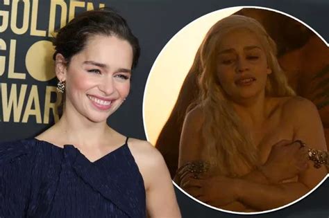 game of thrones fans fuming as emilia clarke is snubbed from golden globes 2020 celebrity my news