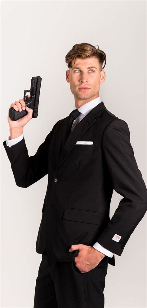 James Bond Costume Dress Up Like Agent 007 This Halloween With This