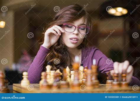 Beautiful Brunette Woman Playing Chess Close Up View Stock Image Image Of Female Girl