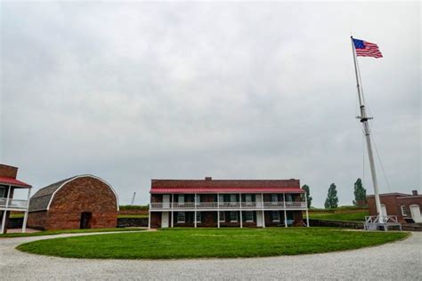 The Story Behind This Haunted Fort In Maryland Is Truly Creepy