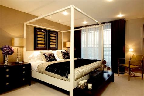 It's a place where we can withdraw, and enjoy some quiet after a long boysen philippines offers you bedroom paint ideas for your walls, trims and ceilings. 20 Ideas to Bring Glamour to Your Bedroom with Gold ...