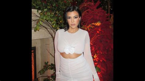 Kourtney Accuses Her Sister Kim Kardashian Of Narcissism Youtube