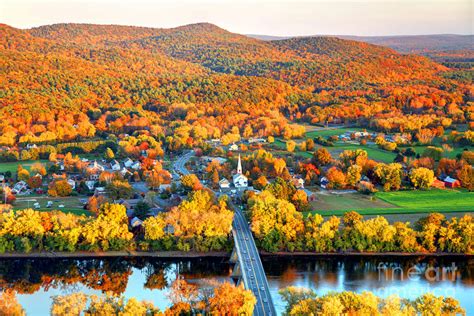 Pioneer Valley Ma Travel Guide And Information