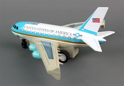Rd009 Air Force One Radio Control Airplane By Daron Toys