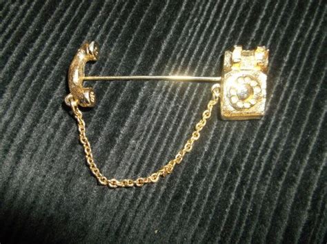 Vintage Avon Telephone And Receiver Gold Tone Stick Pin Brooch Pendant