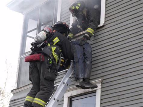 10 Requirements For Becoming A Firefighter
