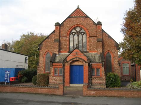 Latchford Methodist Church © Sue Adair Cc By Sa20 Geograph Britain And Ireland