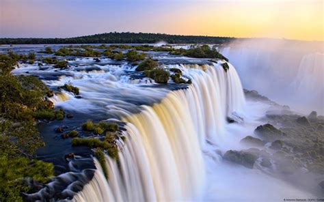 Iguazu Falls Argentina And Brazil Beautiful Places Best Places In