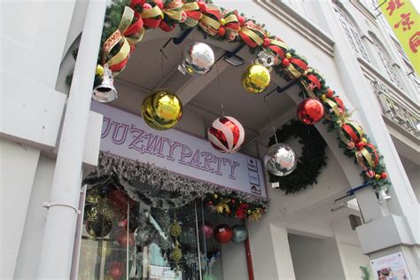 For The Budget Singaporean 6 Best Spots To Get Christmas Decorations
