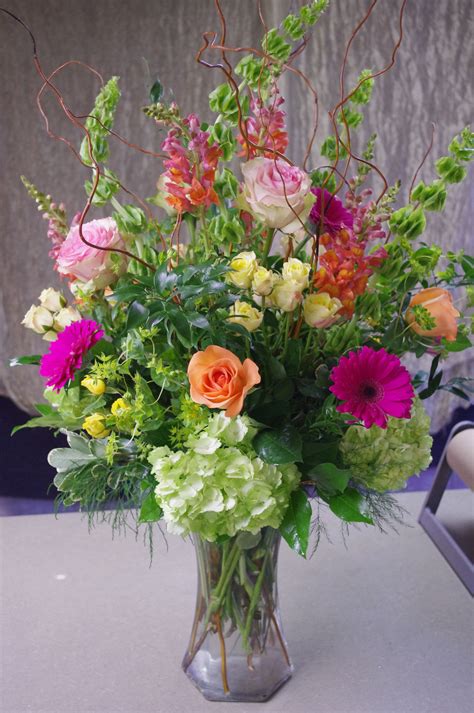 tall vase arrangement featuring gerber daisies hydrangeas long stem roses s… fresh flowers