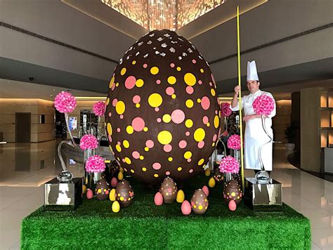 dubai s biggest chocolate easter egg is now on display