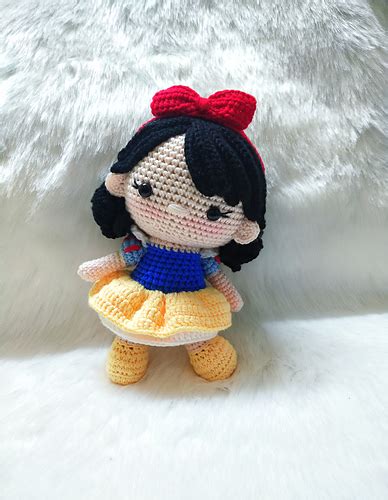 Ravelry Disney Princess Mini Snow White Doll Pattern By Mell