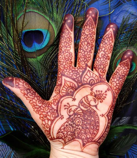 Henna Peacock Palm