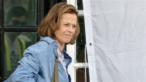 Sigourney Weaver May Appear In Season 8 Of Doc Martin Visiontv