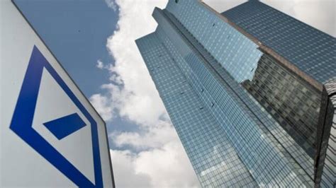 Banken Deutsche Bank Macht überraschend Milliardengewinn Blick