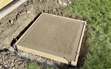 How To Pour A Small Concrete Pad Deck Stairs Landing