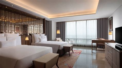 Deluxe Room Luxury Hotel Rooms At Hotel Tentrem Semarang