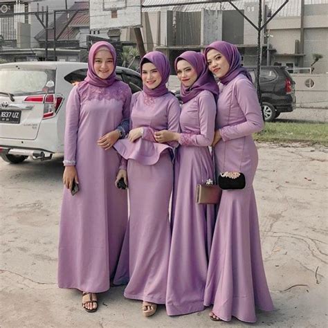 Model Baju Bridesmaid Hijab Warna Lilac 15 Gaun Bridesmaid Modern
