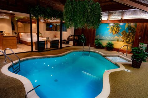 northbrook il sybaris romantic weekend getaways in chicago milwaukee indianapolis