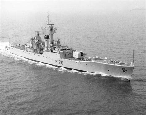 Hms Plymouth F126 A Rothesay Class Type 12m High Speed Anti Submarine