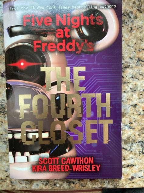 Fnaf The Fourth Closet Fiction Book 興趣及遊戲 書本 And 文具 小說 And 故事書 Carousell