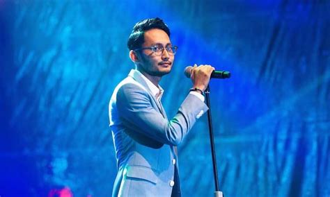 Download mp3 di matamu sufian suhaimi ajl33 dan video mp4 gratis. Sufian Suhaimi Anggap Lagu Layak Ke AJL 33 Satu Hikmah