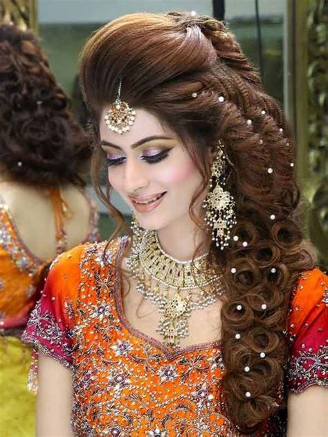 Pakistani Mehndi Hairstyles For Bridals In 2024 2025 Fashioneven