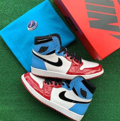 Nike Air Jordan 1 Retro High Og Fearless Unc Chicago Exclusive