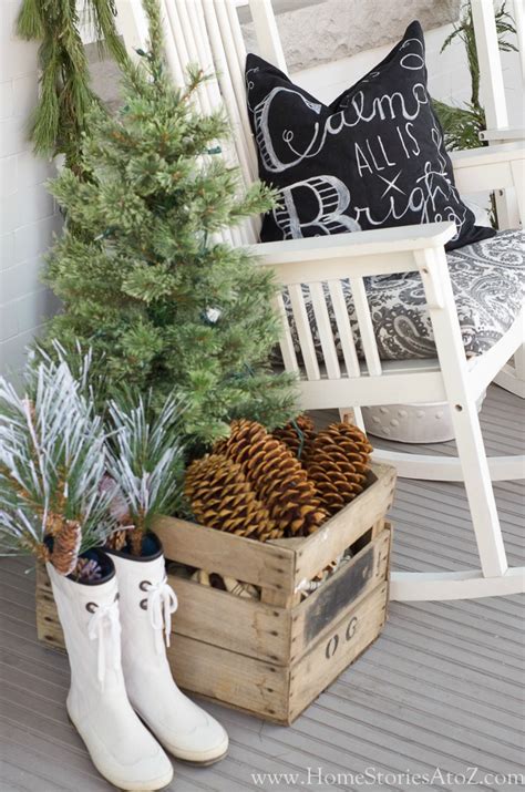 50 Front Porch Christmas Decor Ideas To Make This Year