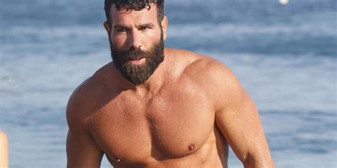 Dan Bilzerian Shows Off His Buff Bod At The Beach In Mykonos Austyn