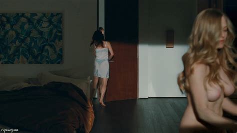 Naked Amanda Seyfried In Chloe