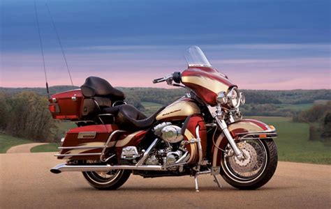 It was only one of two american motorcycle brands to make it past the great depression. 2003 Harley-Davidson FLHTCUI Ultra Classic Electra Glide ...