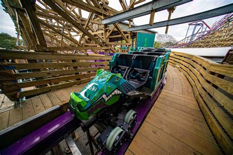 Williamsburg — on the evening of tuesday, june 29, 2021, passengers were evacuated from one of busch gardens williamsburg's (bgw) roller coasters after it stopped. Busch Gardens Tampa 2020 - Iron Gwazi: RMC Gwazi : Theme ...
