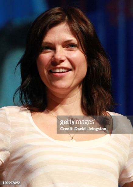 Nicole De Boer Star Trek Photos And Premium High Res Pictures Getty