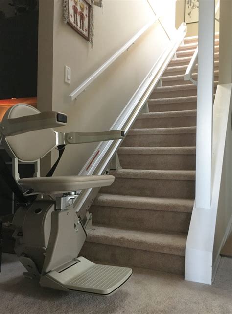 We believe in offering the highest quality stair lift systems at a great price with outstanding personal service. Stair lift installation with folding rail | HME Stairlifts