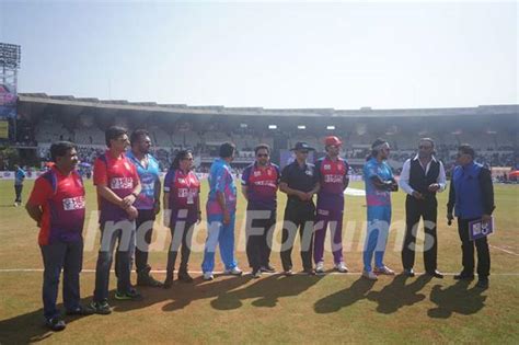 Jackie Shroff And Riteish Deshmukh Snapped At Ccl Match Between Mumbai