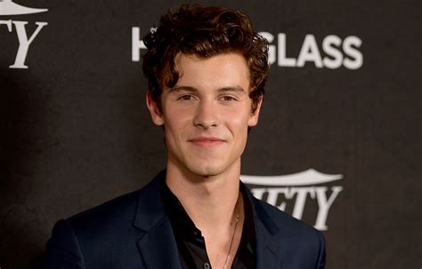 183 lbs83 kg shoe size. Shawn Mendes Height, Weight, Age, Girlfriend, Family ...