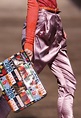 2010 巴黎時裝週(Paris Fashion Week) 龐克教母 秋天童話-Vivienne Westwood＠艾勝玩具藝術家 ...