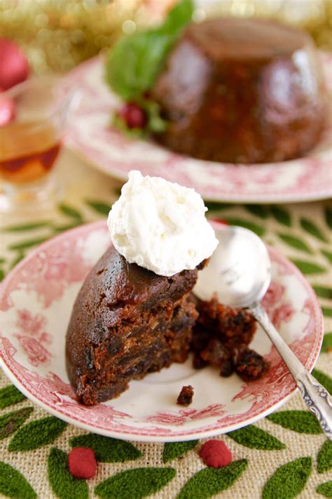 Our easy christmas dinner menus will help you plan a delicious christmas dinner. Last Minute Christmas Pudding | Recipe | Christmas food ...