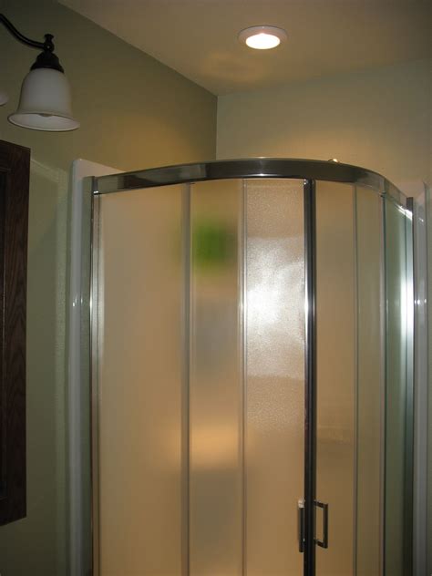 Neo Round Shower Corner Shower Plumbing Framed Bathroom Mirror
