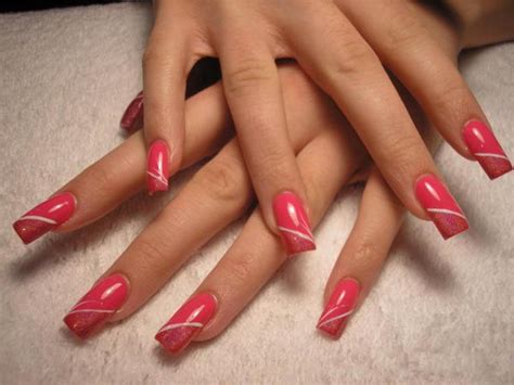 The most common shimmer nail art material is crystal. 21 Amazing And Attractive Nail Paint Designs