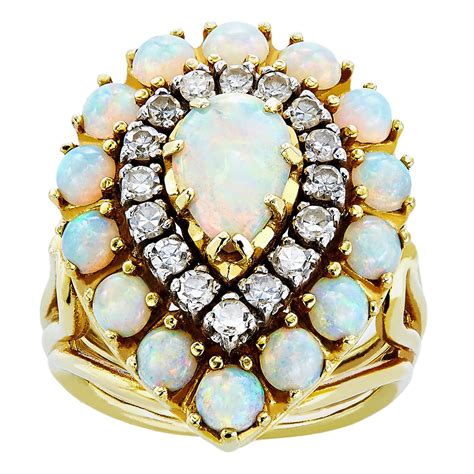 18k Yellow Gold 12ct Tdw Pear Shape Clustered Opal Estate Ring H I Si1 Si2 Pear Shaped