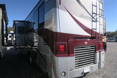 Used 2009 Journey Diesel 37h Overview Berryland Campers