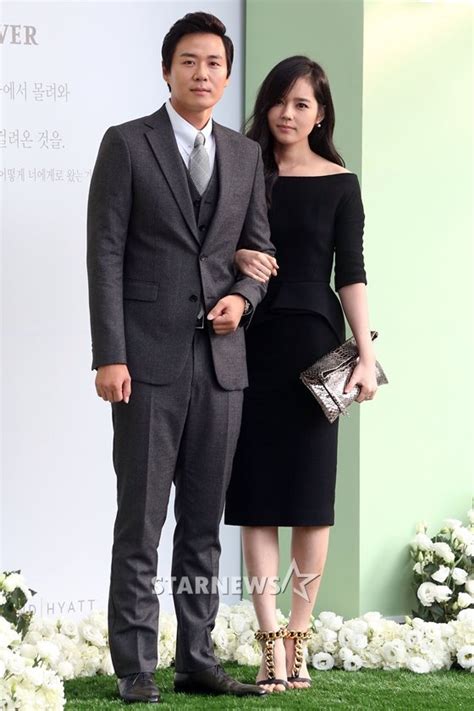 Yun Jung Hoon And Han Ga In Announce Pregnancy After 10 Years Of Marriage